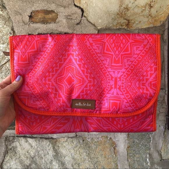 Stella + Dot “Hang On” Orange/Pink Neon Foldable
